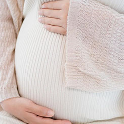 前五大权⏮重股包含中际旭创🙈、新易盛等光🥳模块龙头，🏖同时覆盖立讯精密🐣